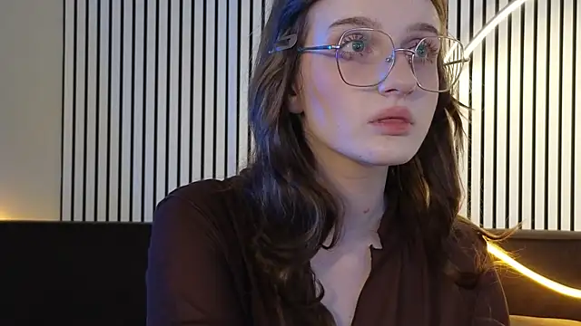 Snapshot of ELLIEJAY chatting on 03-07-25, 08:22 ELLIEJAY online show from 03-07-25, 08:22