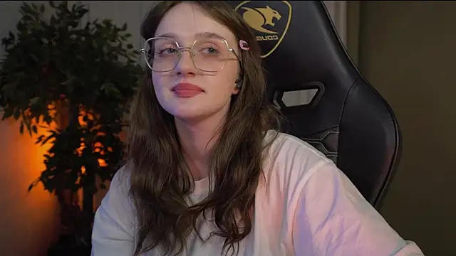 Snapshot of ELLIEJAY chatting on 03-09-25, 11:35 ELLIEJAY online show from 03-09-25, 11:35