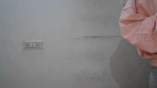 Suzie darling online show from 01-07-25, 01:49