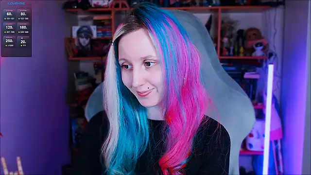 Snapshot of ohclementine chatting on 03-05-25, 10:11 ohclementine online show from 03-05-25, 10:11