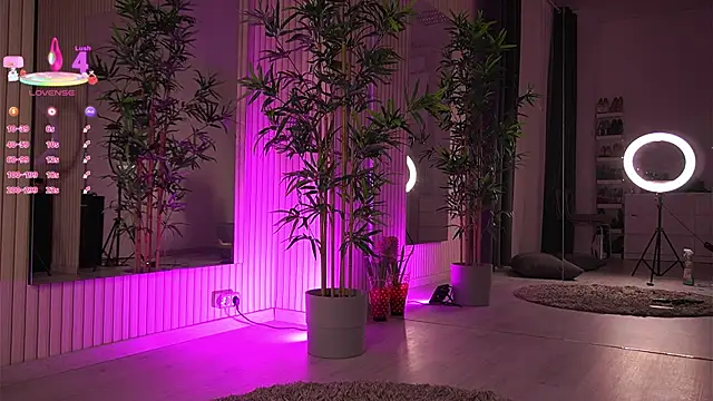 VanessaSimon online show from 03-02-25, 09:31