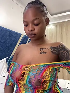 Snapshot of SexxyLunar chatting on 09-16-25, 05:41 SexxyLunar online show from 09-16-25, 05:41