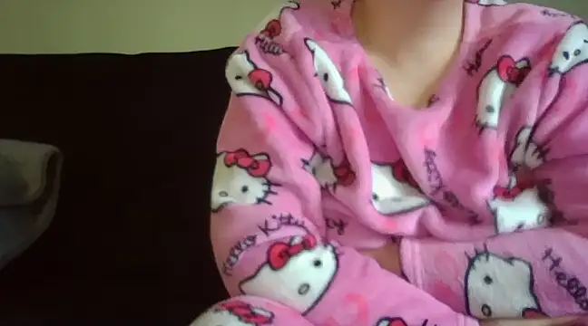 Snapshot of magical_mia chatting on 02-20-25, 11:09 magical mia online show from 02-20-25, 11:09