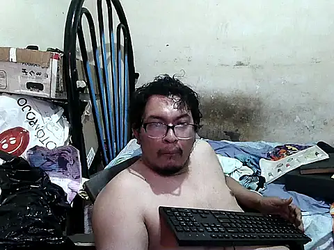 Snapshot of gocuzero chatting on 10-05-25, 09:13 gocuzero online show from 10-05-25, 09:13