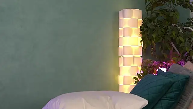 Snapshot of HaileyMadow chatting on 01-22-25, 07:25 HaileyMadow online show from 01-22-25, 07:25