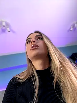 Snapshot of HaileyMadow chatting on 10-11-25, 06:34 HaileyMadow online show from 10-11-25, 06:34