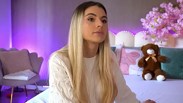 HaileyMadow online show from 03-21-26, 07:57