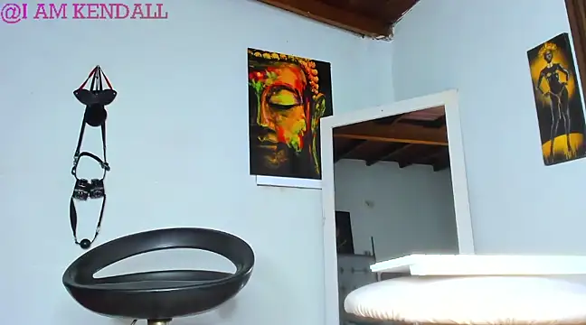 Kendall Hotsexy x online show from 02-18-25, 03:42