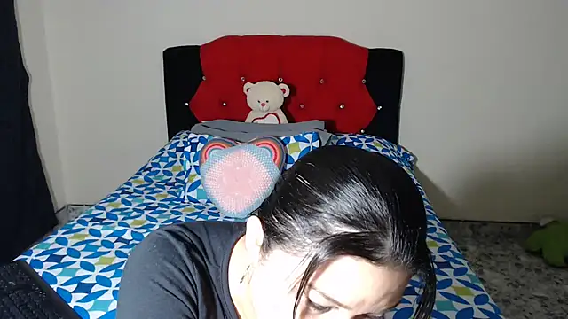 Crystal milkmature online show from 02-03-25, 01:09