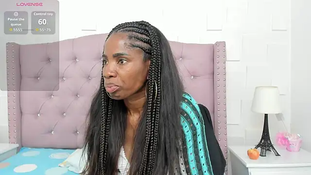 MonicaSchwartz online show from 09-10-25, 04:51