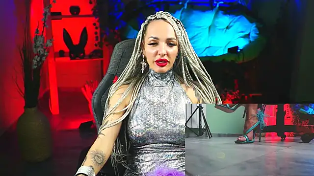 Snapshot of MonicaMaxwel chatting on 02-20-25, 03:41 MonicaMaxwel online show from 02-20-25, 03:41