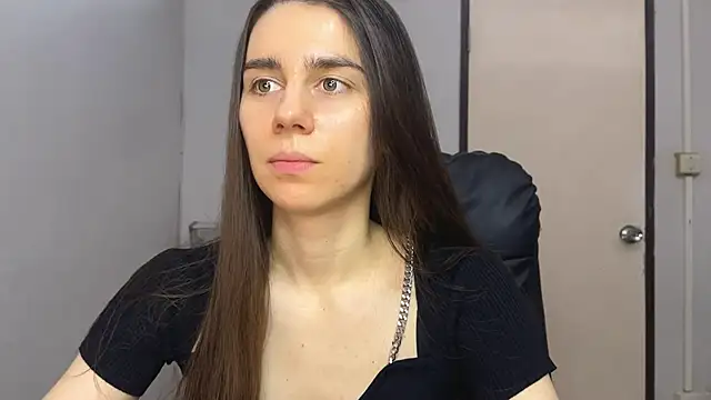 SassyJessi online show from 12-18-25, 04:07