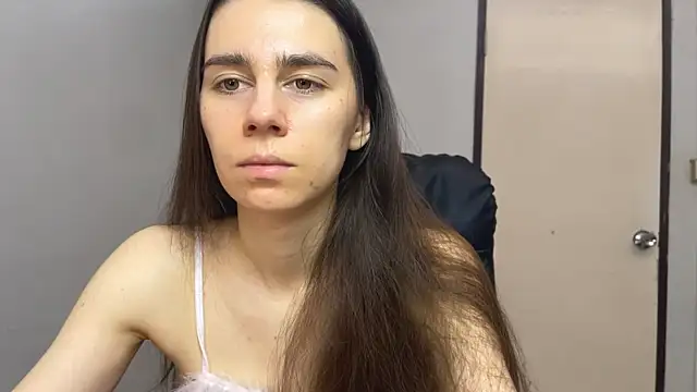 SassyJessi online show from 12-23-25, 04:21