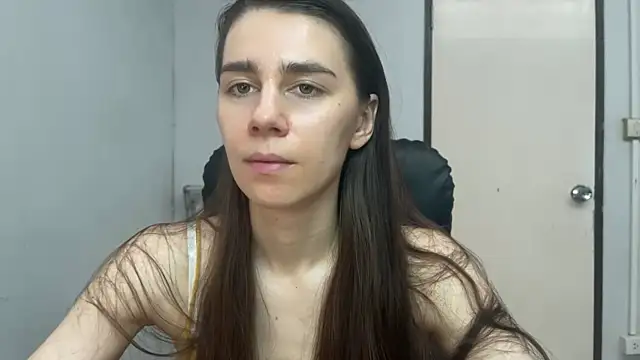 Snapshot of SassyJessi chatting on 05-17-26, 04:10 SassyJessi online show from 05-17-26, 04:10