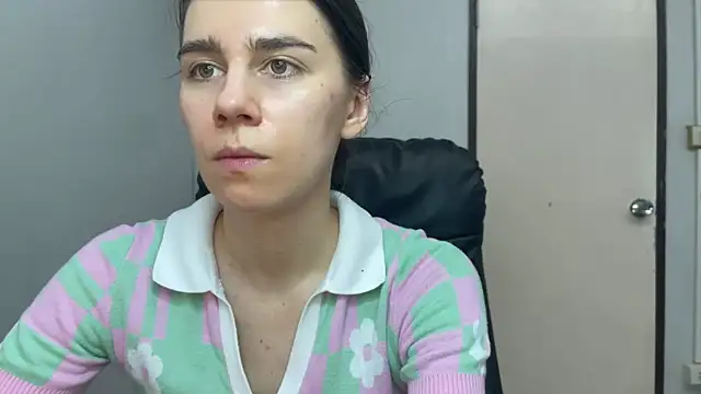 Snapshot of SassyJessi chatting on 05-25-26, 04:07 SassyJessi online show from 05-25-26, 04:07