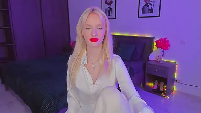 AleksaBlonde online show from 01-14-25, 02:43