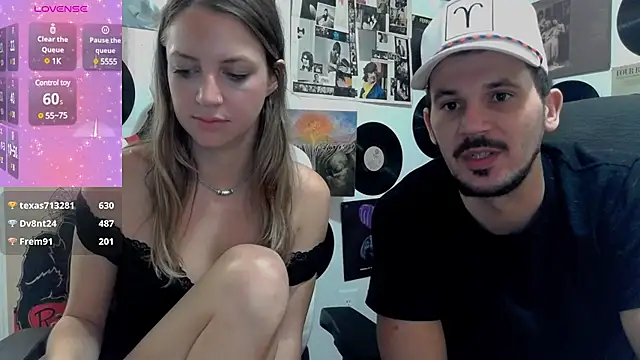 Snapshot of molly_witha_chance chatting on 01-09-25, 11:03 molly witha chance online show from 01-09-25, 11:03