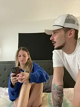 Snapshot of molly_witha_chance chatting on 02-11-25, 02:46 molly witha chance online show from 02-11-25, 02:46