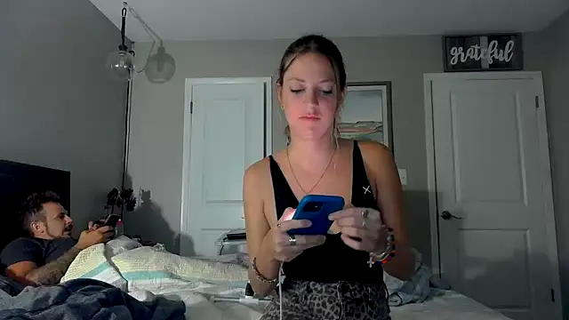Snapshot of molly_witha_chance chatting on 09-14-25, 03:27 molly witha chance online show from 09-14-25, 03:27