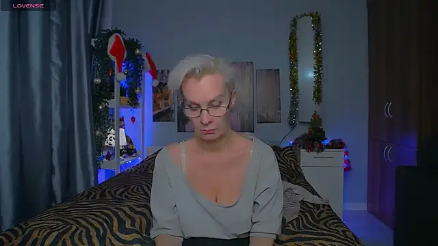 HelgaHimmell online show from 01-05-25, 12:42