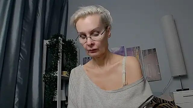 HelgaHimmell online show from 01-21-25, 10:30