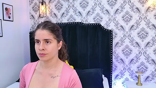 LexaDeRusso online show from 11-20-25, 07:46