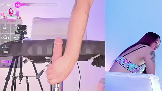 Snapshot of Angelst__ chatting on 03-14-25, 08:21 Angelst online show from 03-14-25, 08:21