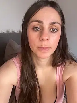 Snapshot of Loella-Rose chatting on 01-30-25, 09:47 Loella-Rose online show from 01-30-25, 09:47