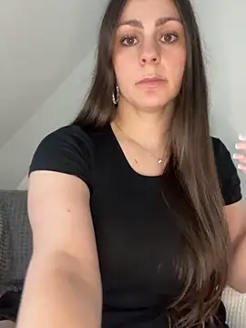 Loella-Rose online show from 04-19-26, 10:58