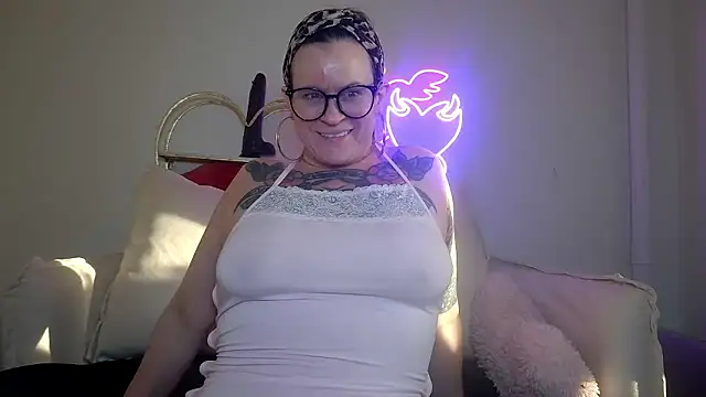 quinnmariexo online show from 01-15-26, 09:07