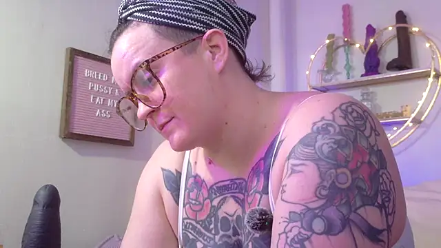 quinnmariexo online show from 03-08-26, 02:15