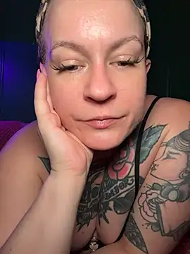 Snapshot of quinnmariexo chatting on 07-08-26, 05:06 quinnmariexo online show from 07-08-26, 05:06