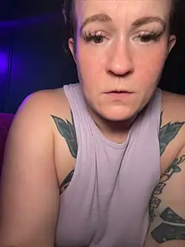 Snapshot of quinnmariexo chatting on 07-09-26, 10:25 quinnmariexo online show from 07-09-26, 10:25