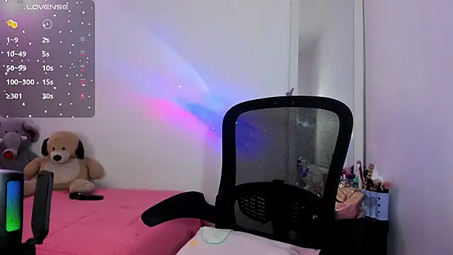 Snapshot of youpinkgirl_ chatting on 03-18-25, 11:09 youpinkgirl  online show from 03-18-25, 11:09