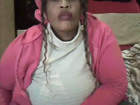 Snapshot of SexxyBoob chatting on 06-12-26, 08:02 SexxyBoob online show from 06-12-26, 08:02