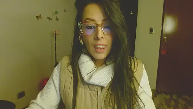 ella peck online show from 12-03-25, 02:08