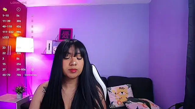 danny goddess online show from 12-12-24, 03:32