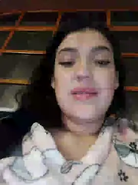 Snapshot of Sophie-hatter chatting on 02-12-25, 12:58 Sophie-hatter online show from 02-12-25, 12:58