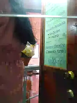 Snapshot of Sophie-hatter chatting on 03-14-25, 02:41 Sophie-hatter online show from 03-14-25, 02:41