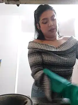 Snapshot of Sophie-hatter chatting on 03-21-25, 09:12 Sophie-hatter online show from 03-21-25, 09:12