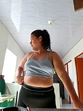 Snapshot of Sophie-hatter chatting on 09-11-25, 02:39 Sophie-hatter online show from 09-11-25, 02:39