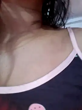 Sophie-hatter online show from 04-29-26, 07:31