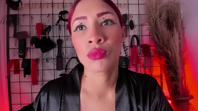 charrlotte quinn online show from 11-10-25, 02:49