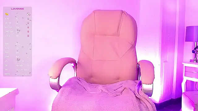 Snapshot of keily_gh1 chatting on 12-12-24, 05:20 keily gh1 online show from 12-12-24, 05:20