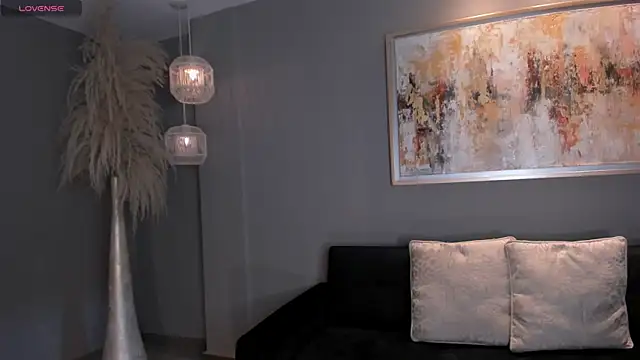 Snapshot of MollySundersX chatting on 02-05-25, 08:25 MollySundersX online show from 02-05-25, 08:25