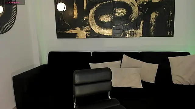 Snapshot of MollySundersX chatting on 03-16-25, 02:21 MollySundersX online show from 03-16-25, 02:21