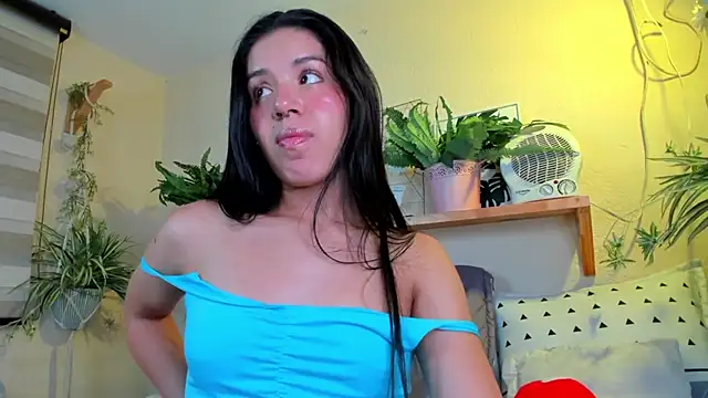 Snapshot of MiaaRose chatting on 03-11-25, 09:37 MiaaRose online show from 03-11-25, 09:37