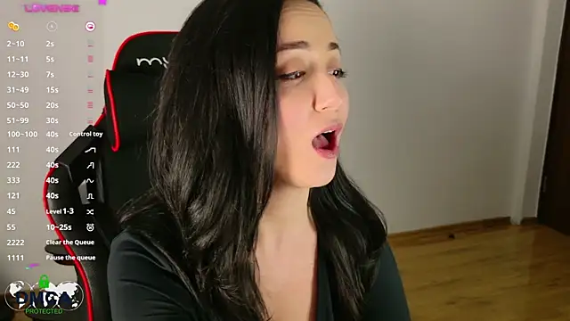 Snapshot of KatherineRyder chatting on 01-09-25, 04:06 KatherineRyder online show from 01-09-25, 04:06