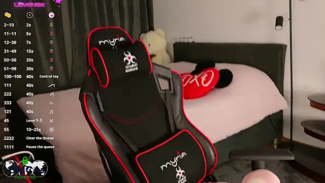 Snapshot of KatherineRyder chatting on 01-15-25, 02:35 KatherineRyder online show from 01-15-25, 02:35