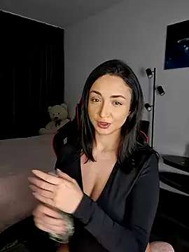 Snapshot of KatherineRyder chatting on 01-17-25, 04:04 KatherineRyder online show from 01-17-25, 04:04